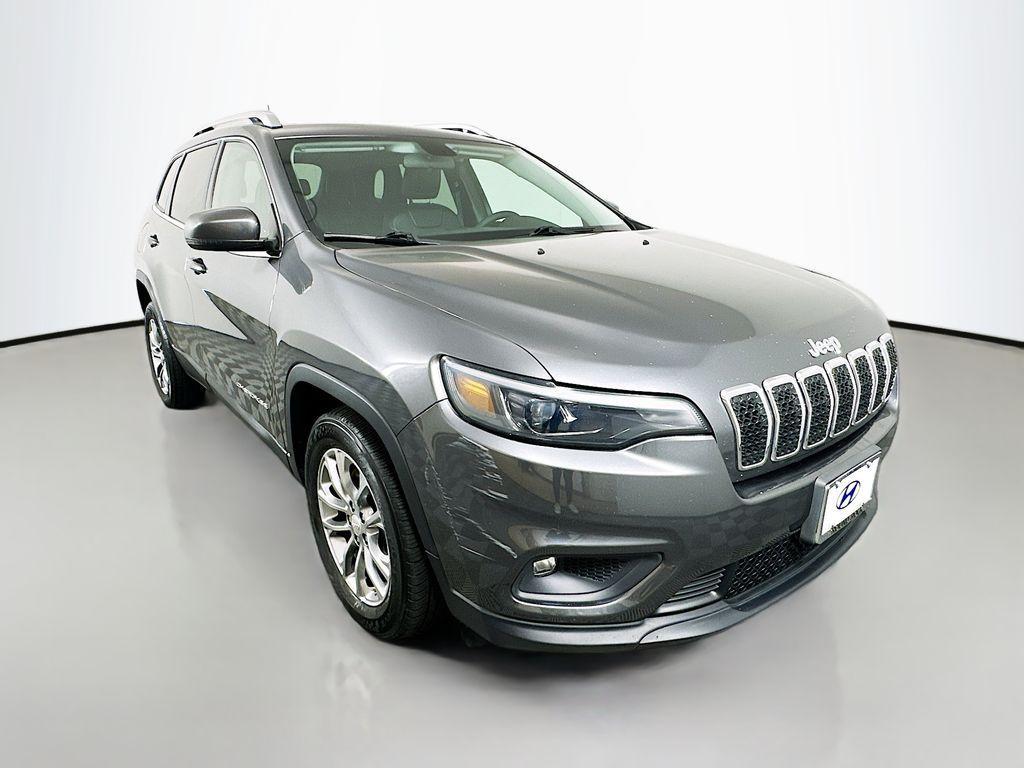 used 2020 Jeep Cherokee car, priced at $15,060