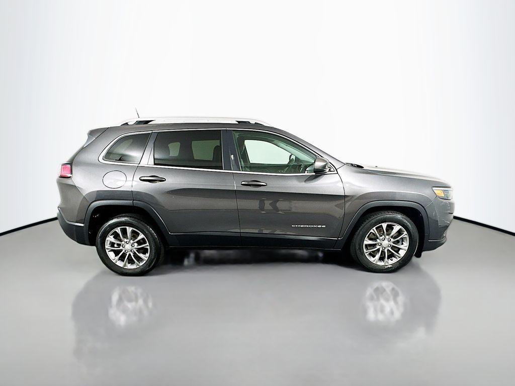 used 2020 Jeep Cherokee car, priced at $15,060