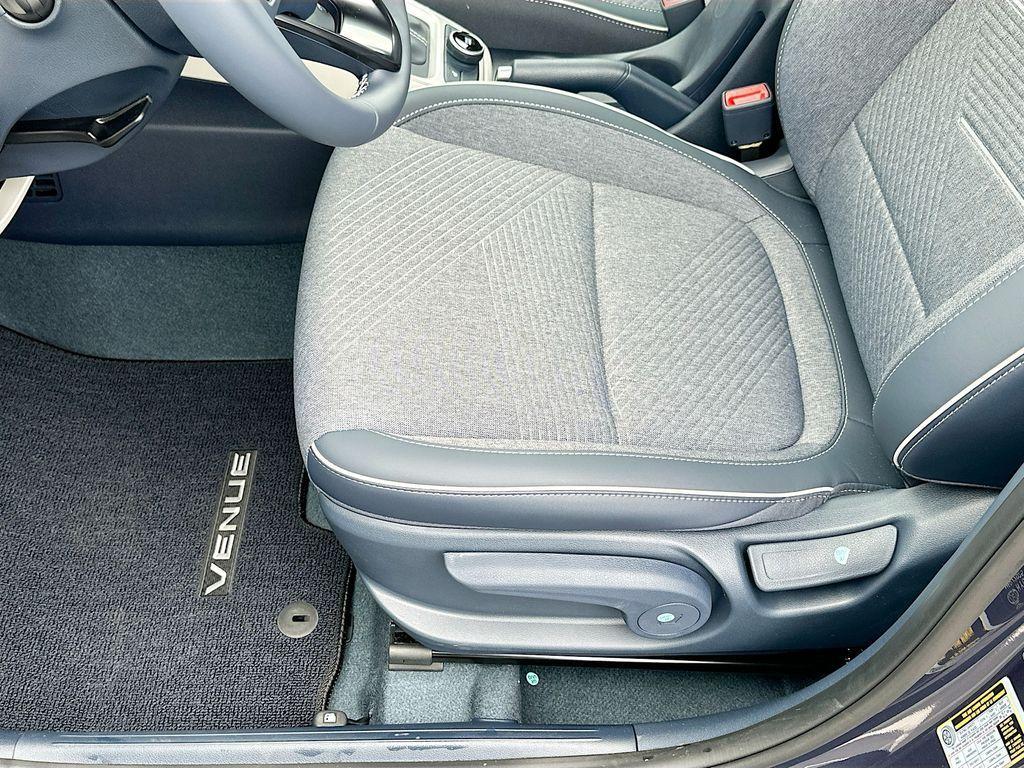 new 2025 Hyundai Venue car, priced at $25,545