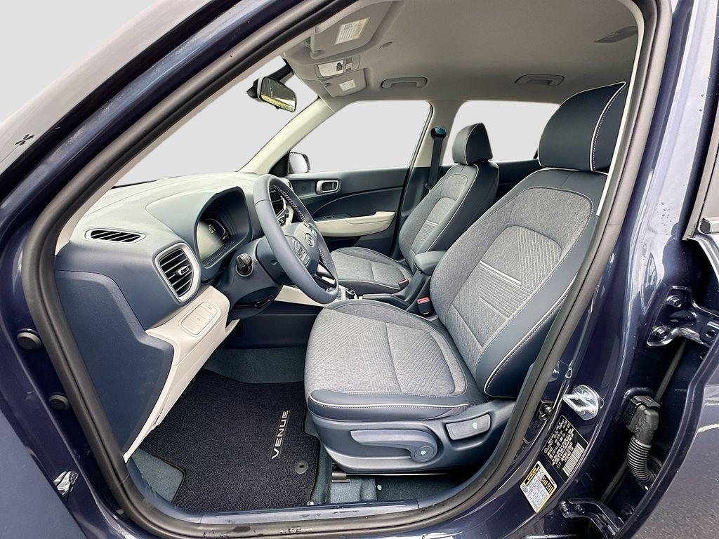 new 2025 Hyundai Venue car, priced at $25,545