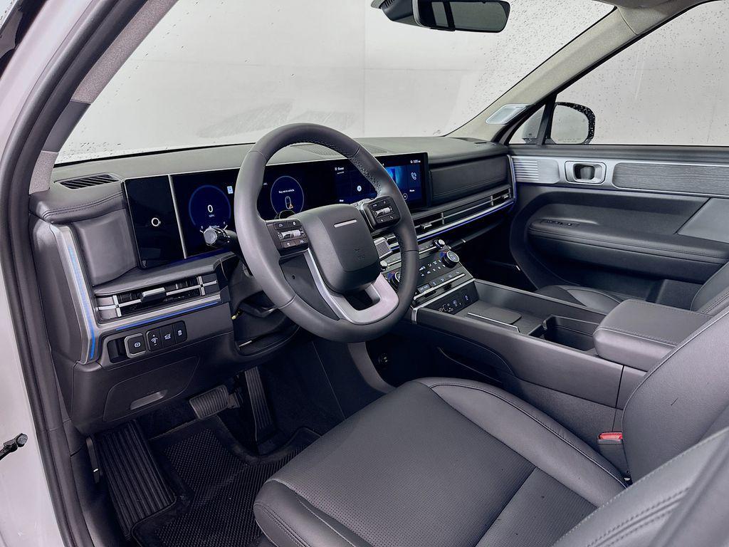 used 2025 Hyundai Santa Fe car, priced at $38,212