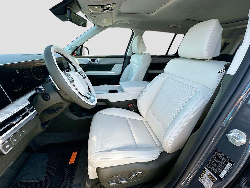 new 2025 Hyundai SANTA FE HEV car, priced at $51,835