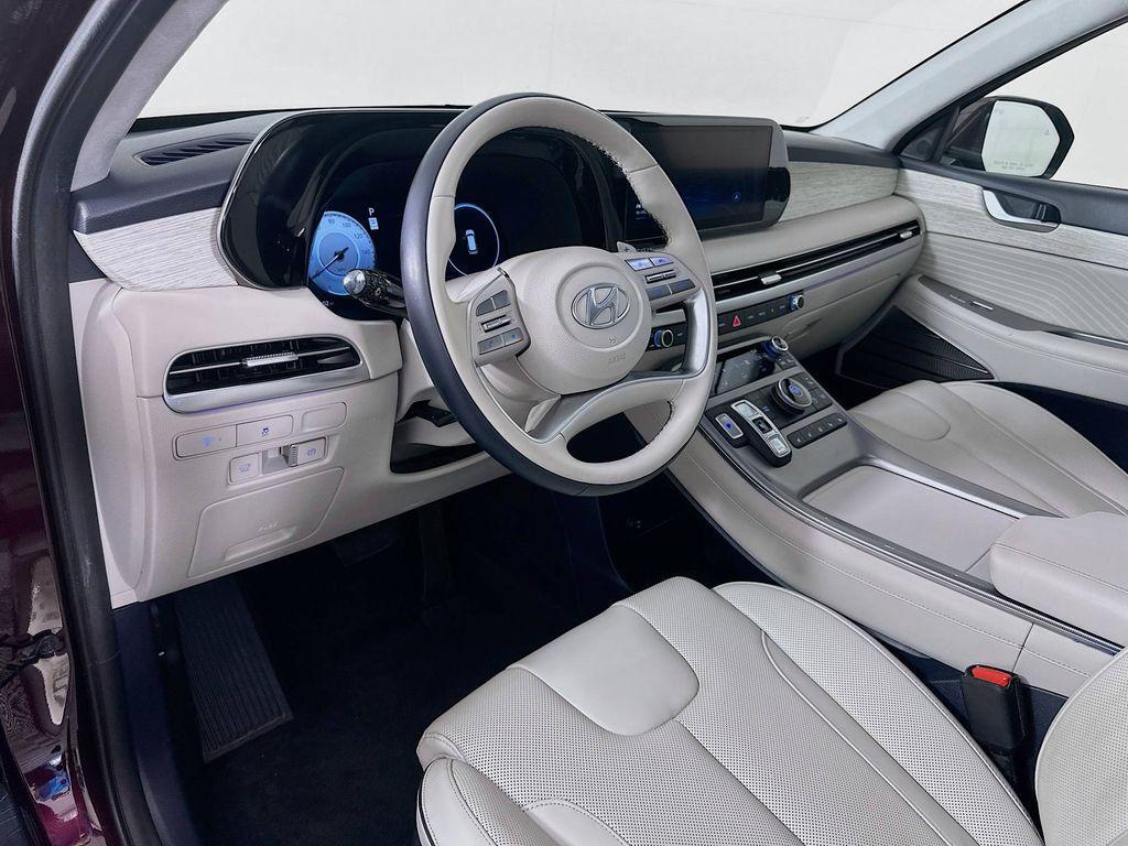 used 2024 Hyundai Palisade car, priced at $37,900