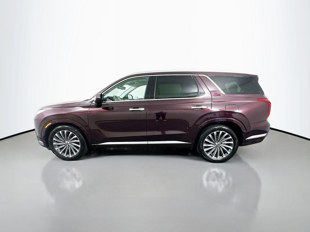 used 2024 Hyundai Palisade car, priced at $37,900