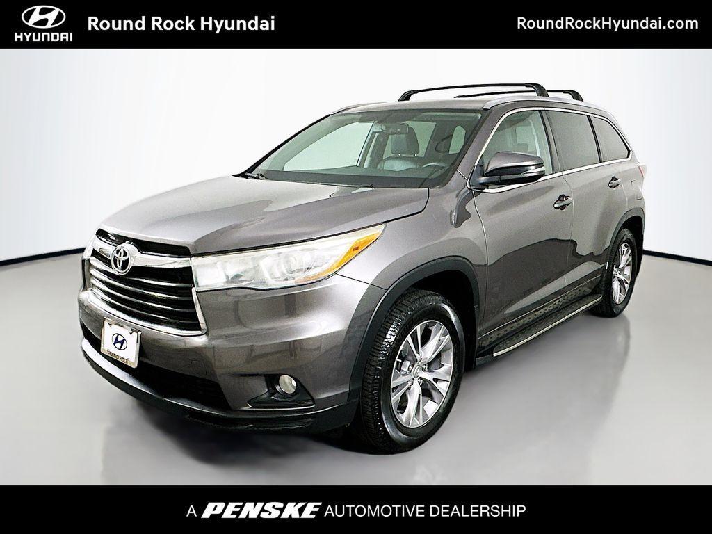 used 2015 Toyota Highlander car, priced at $17,777