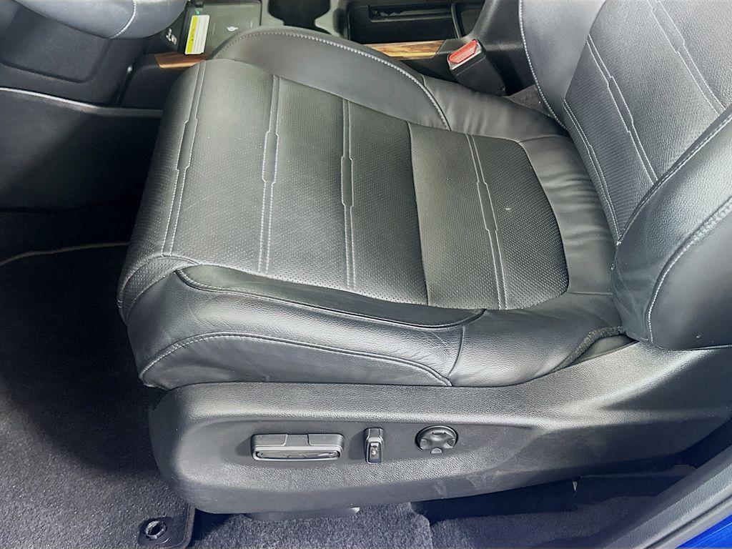 used 2021 Honda CR-V car, priced at $25,258