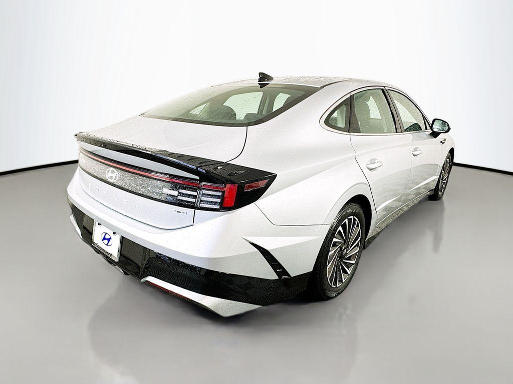 used 2024 Hyundai Sonata Hybrid car, priced at $25,815