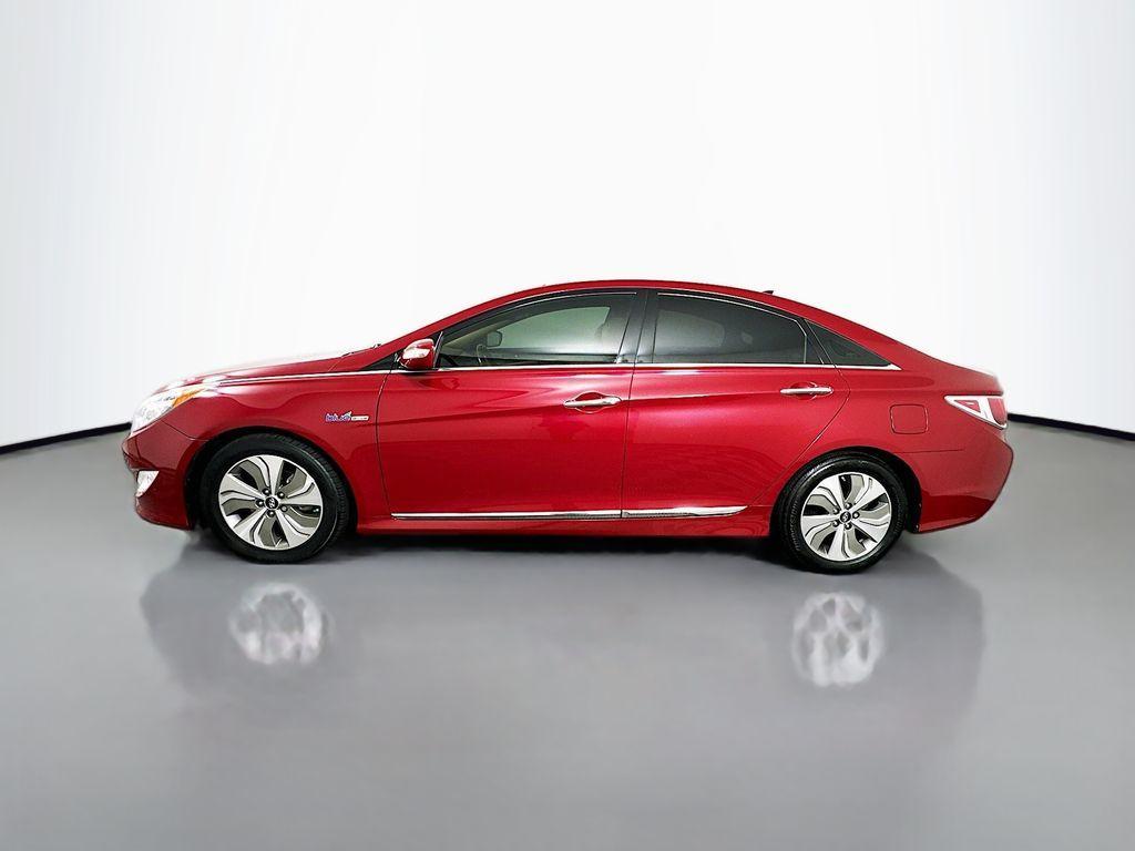 used 2013 Hyundai Sonata Hybrid car, priced at $10,999