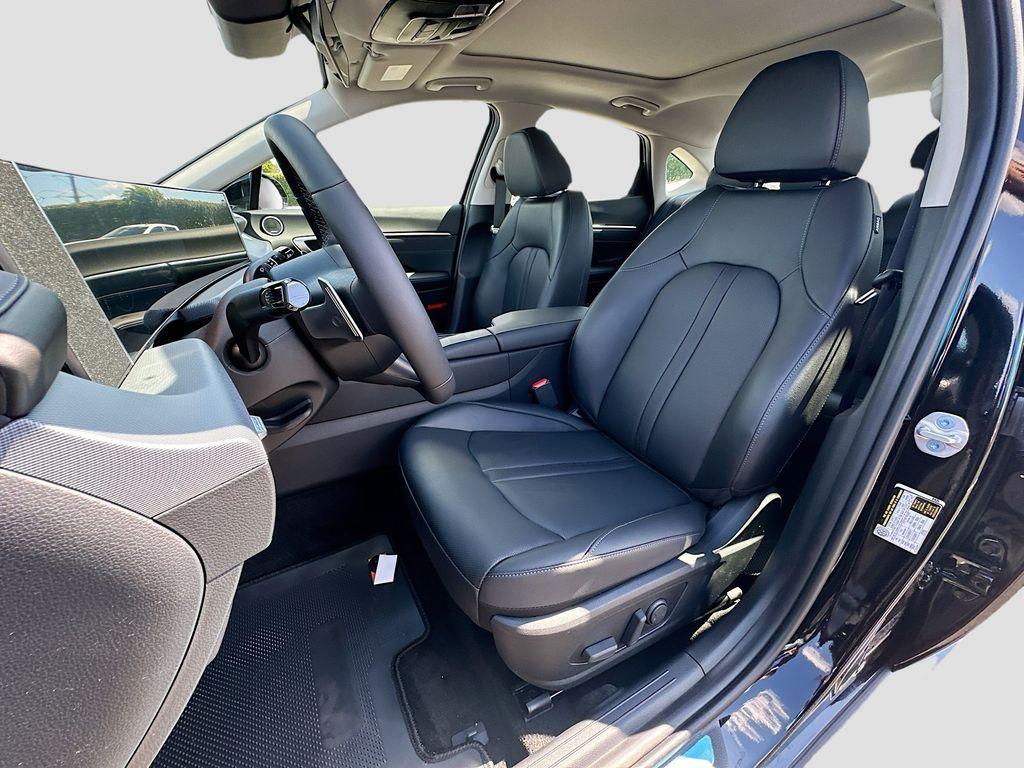 new 2025 Hyundai Sonata Hybrid car, priced at $39,460