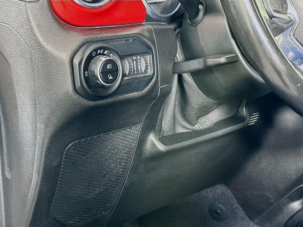 used 2020 Jeep Gladiator car, priced at $27,992