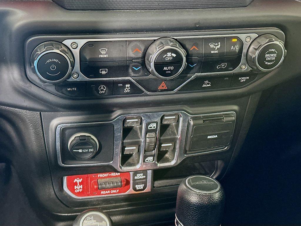 used 2020 Jeep Gladiator car, priced at $27,992