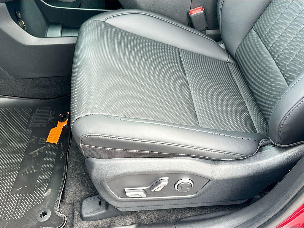 new 2025 Hyundai SANTA FE HEV car, priced at $40,564