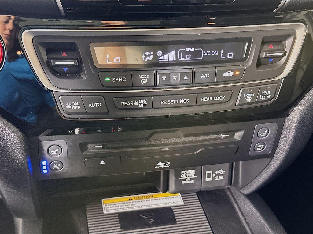 used 2020 Honda Pilot car, priced at $28,958