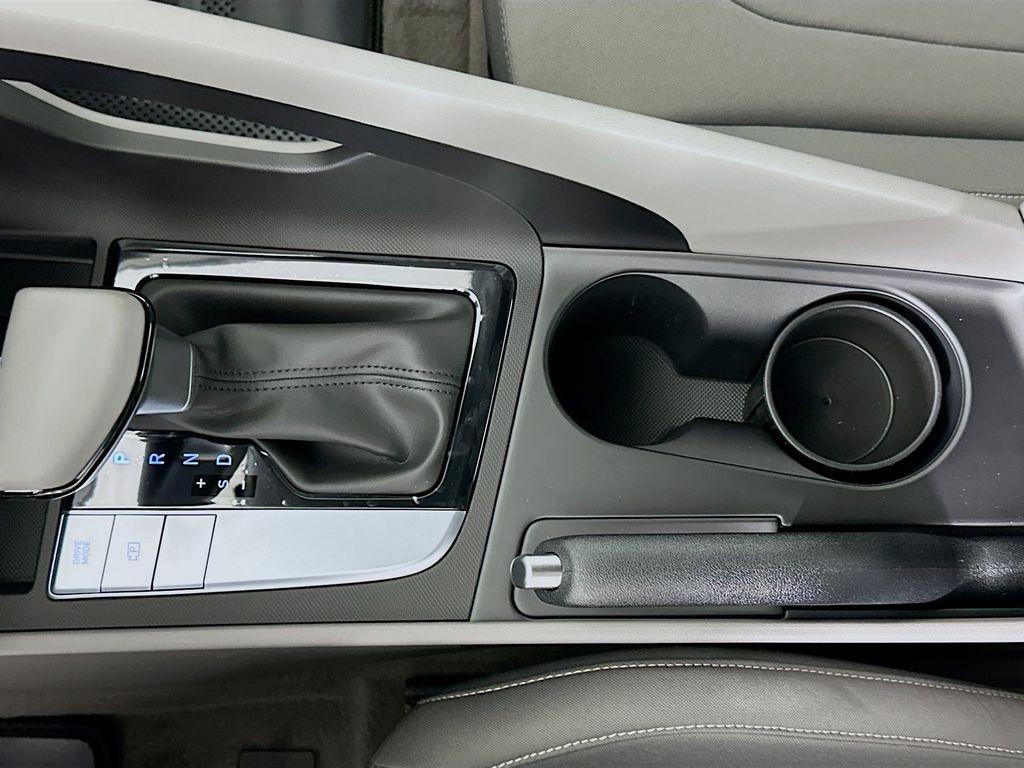 new 2026 Hyundai Elantra car, priced at $26,135