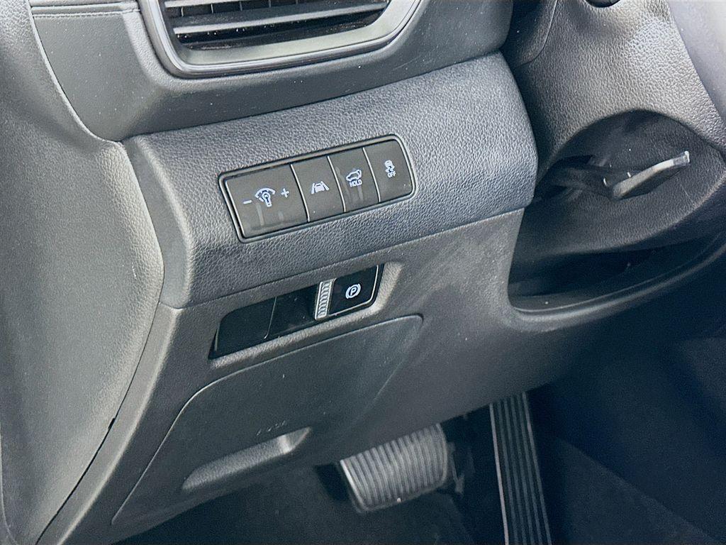 used 2023 Hyundai Santa Fe car, priced at $21,500