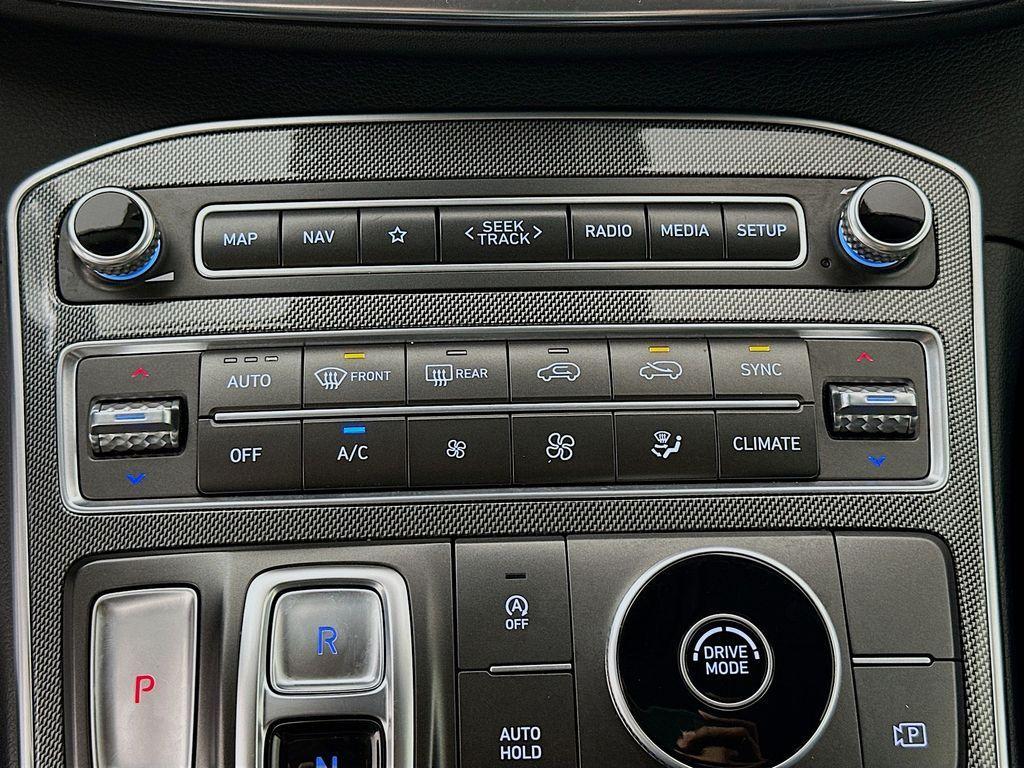 used 2023 Hyundai Santa Fe car, priced at $21,500