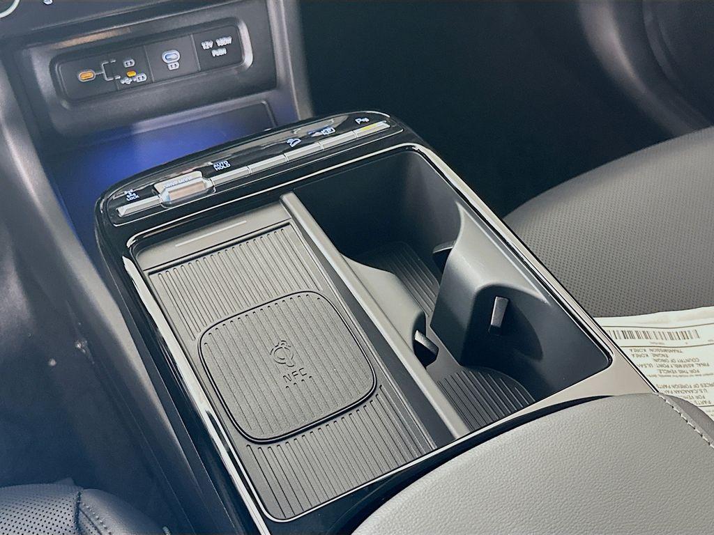 new 2025 Hyundai TUCSON Hybrid car, priced at $43,850