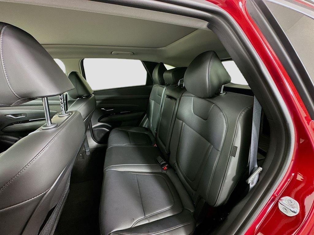 new 2025 Hyundai TUCSON Hybrid car, priced at $43,850