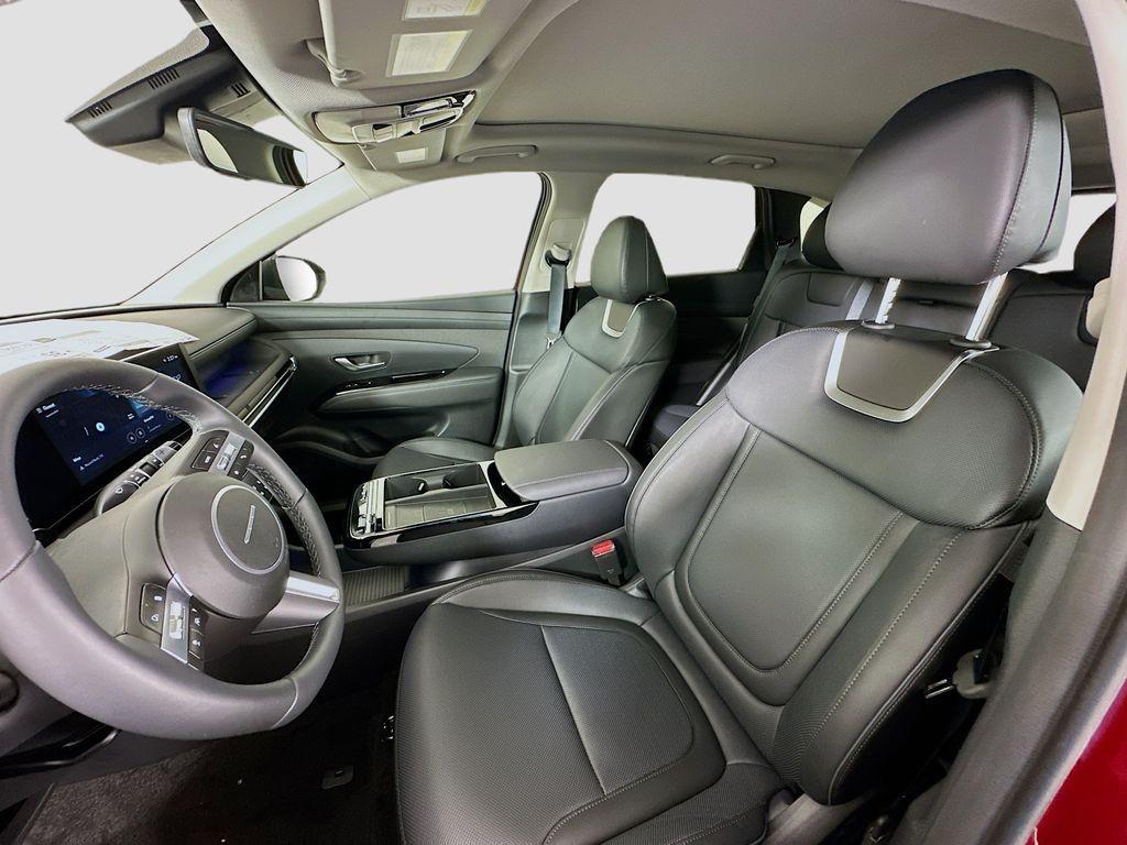 new 2025 Hyundai TUCSON Hybrid car, priced at $43,850