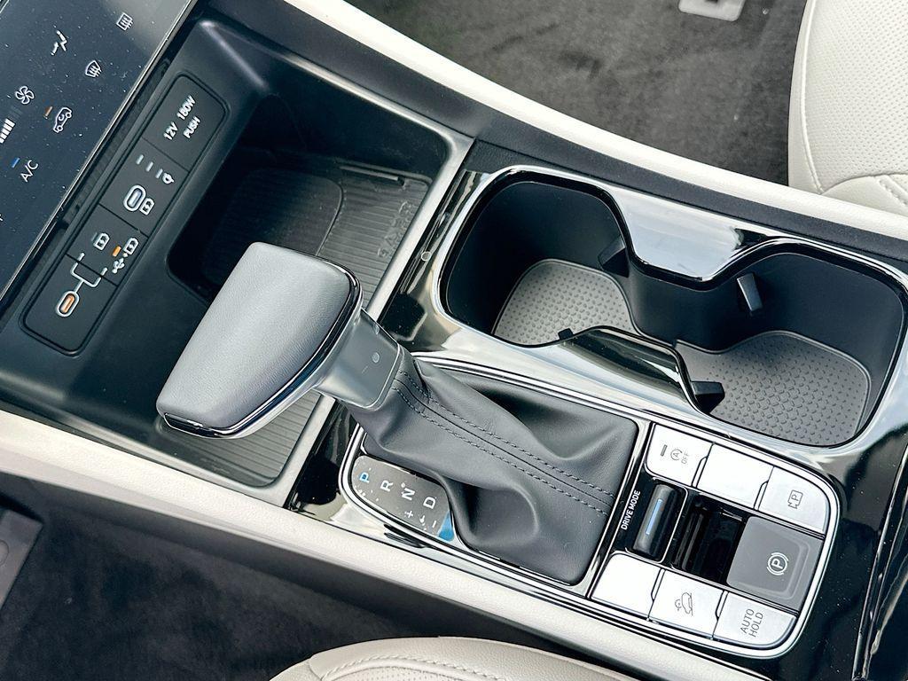 new 2025 Hyundai TUCSON Hybrid car, priced at $43,850