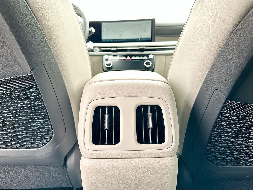 new 2025 Hyundai Tucson car, priced at $41,015