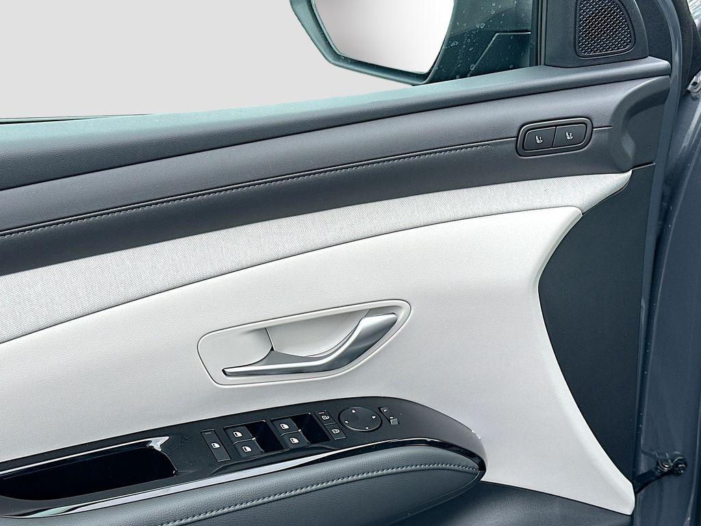 new 2025 Hyundai Tucson car, priced at $41,015
