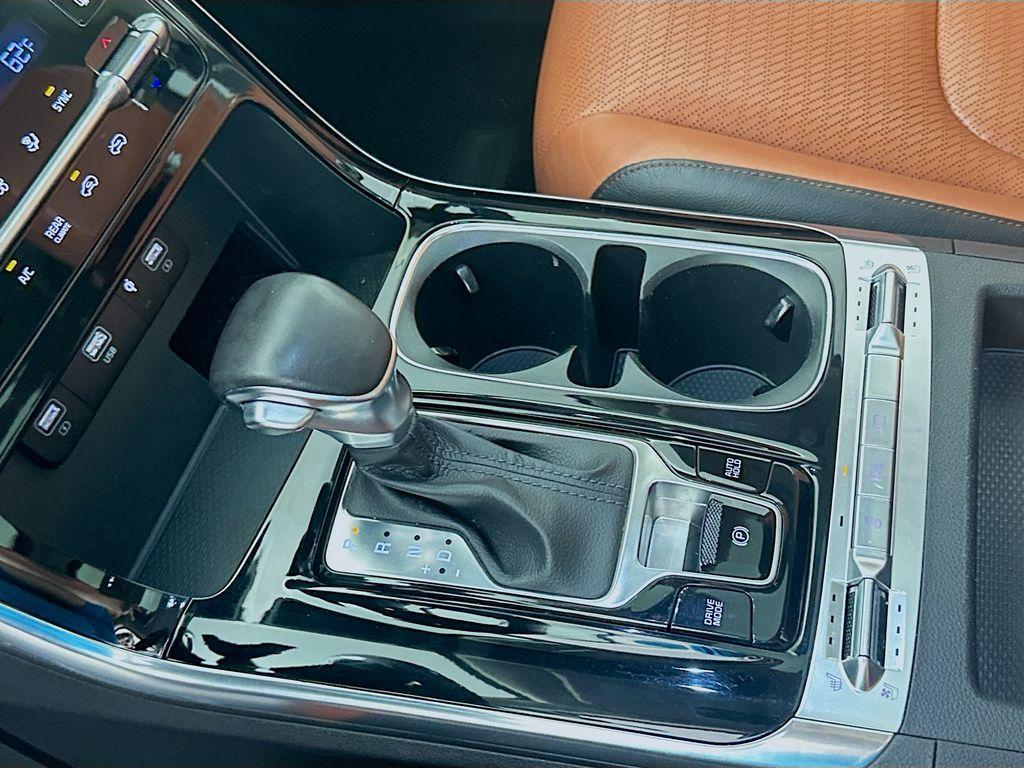 used 2022 Kia Carnival car, priced at $23,585