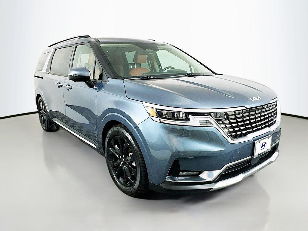 used 2022 Kia Carnival car, priced at $23,585