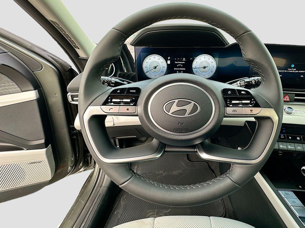 new 2025 Hyundai Elantra car, priced at $28,565