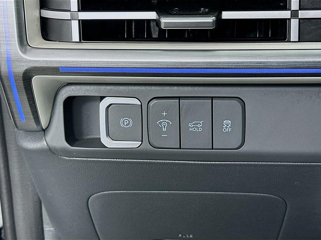 used 2024 Hyundai Santa Fe car, priced at $38,973