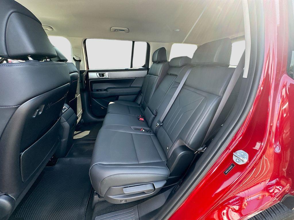 new 2025 Hyundai SANTA FE HEV car, priced at $40,514