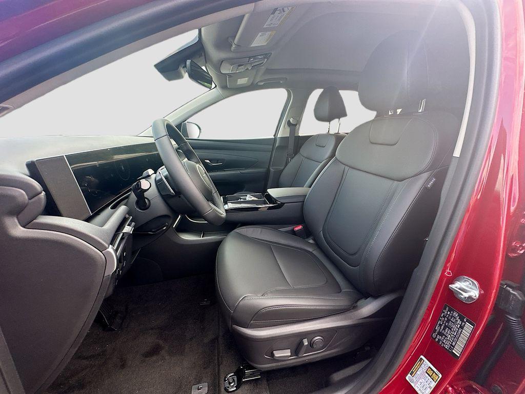 new 2025 Hyundai TUCSON Hybrid car, priced at $38,975