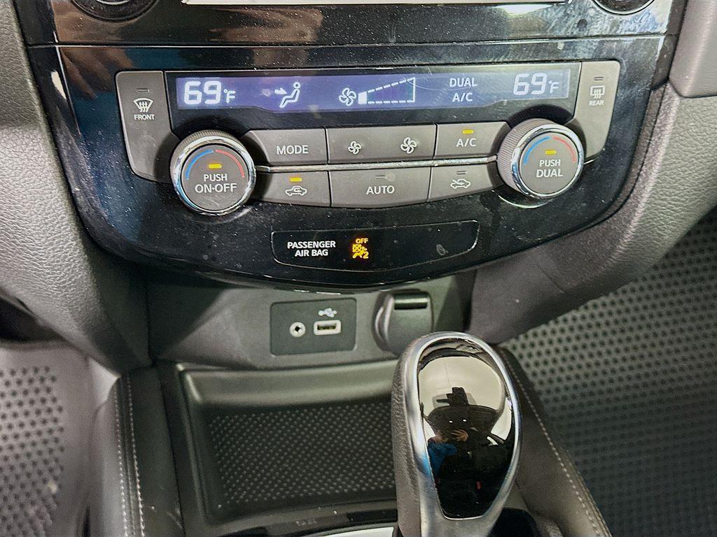 used 2018 Nissan Rogue car, priced at $16,783