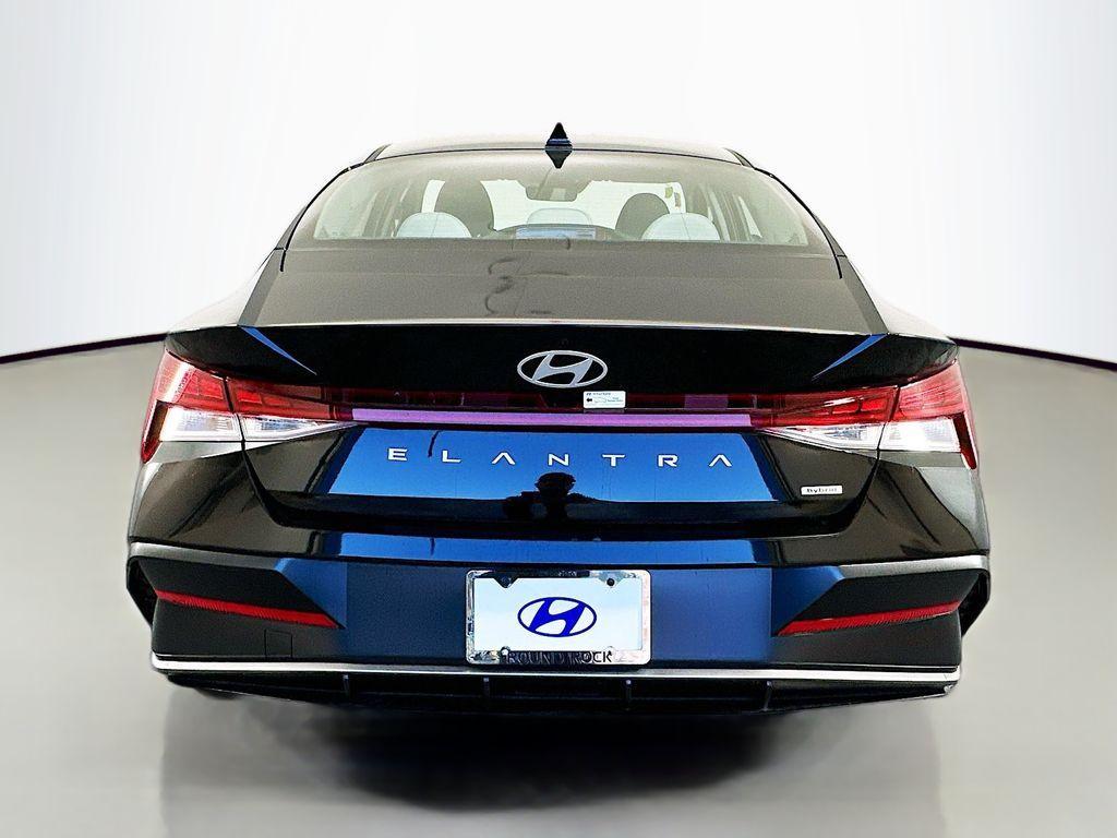 new 2025 Hyundai Elantra HEV car, priced at $31,095