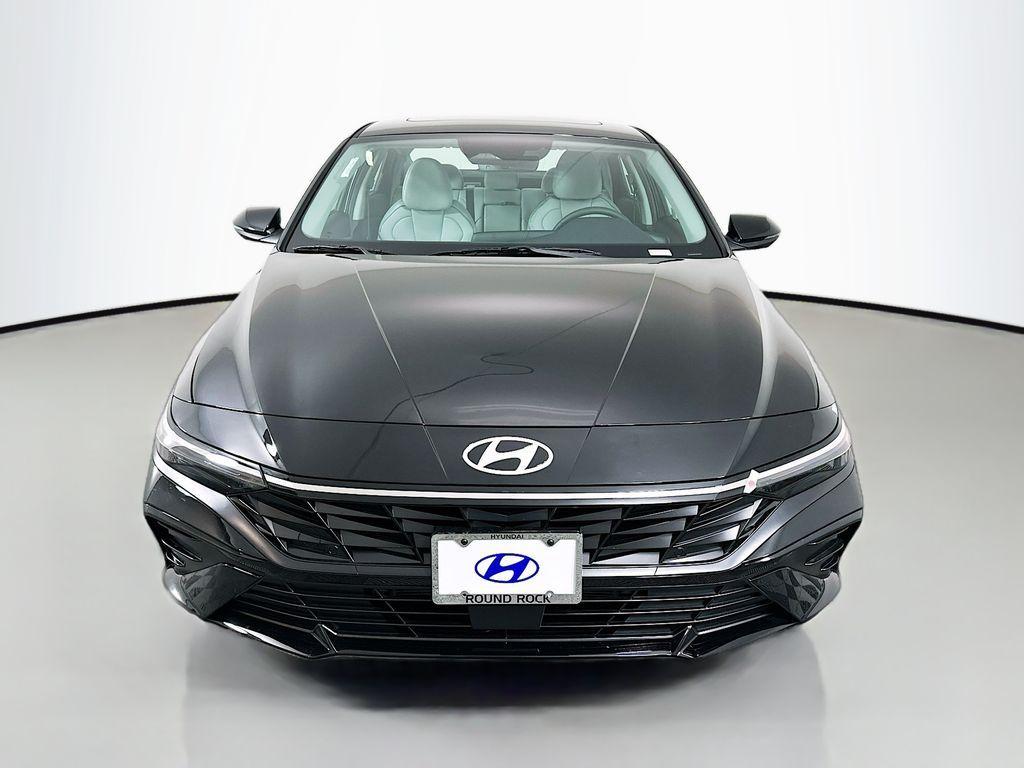 new 2025 Hyundai Elantra HEV car, priced at $31,095