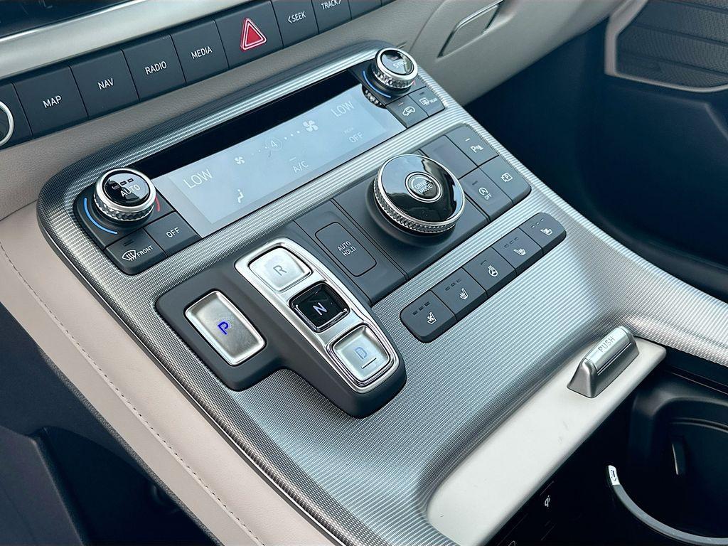 new 2025 Hyundai Palisade car, priced at $53,710