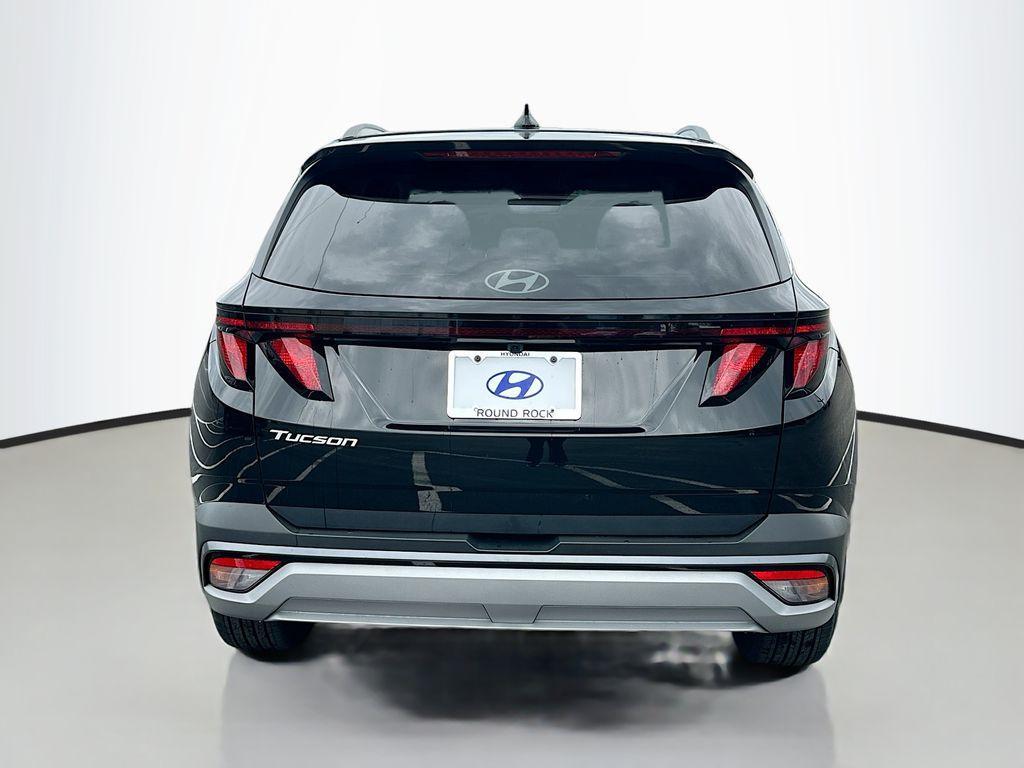 new 2025 Hyundai Tucson car, priced at $32,895