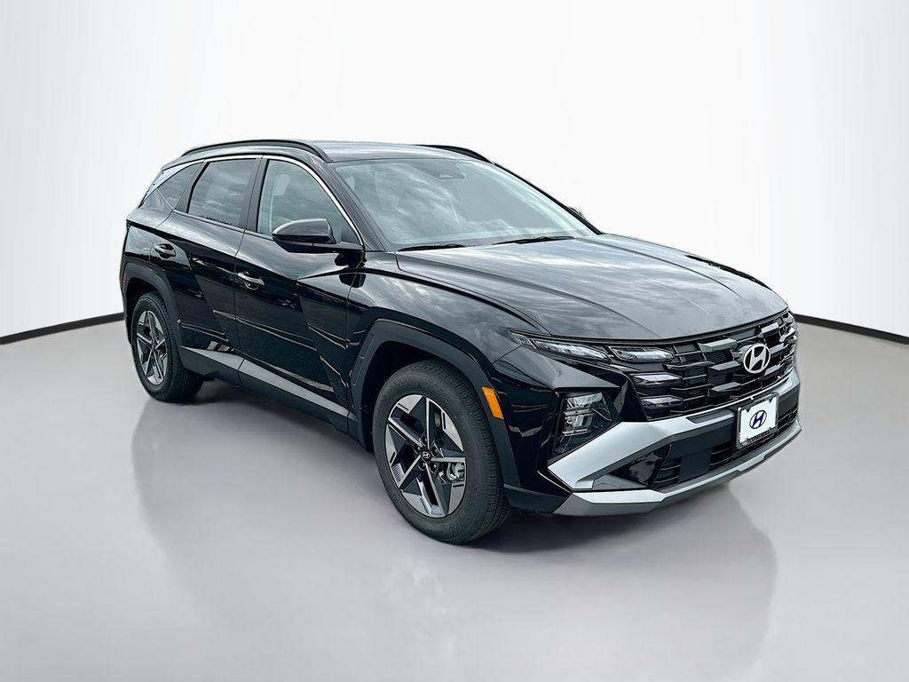new 2025 Hyundai Tucson car, priced at $32,895