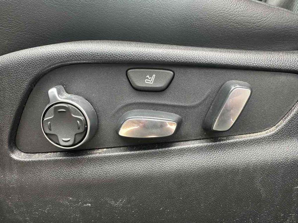 used 2019 Cadillac XT4 car, priced at $18,995