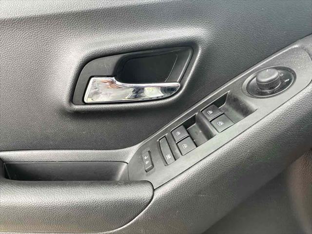 used 2021 Chevrolet Trax car, priced at $13,995
