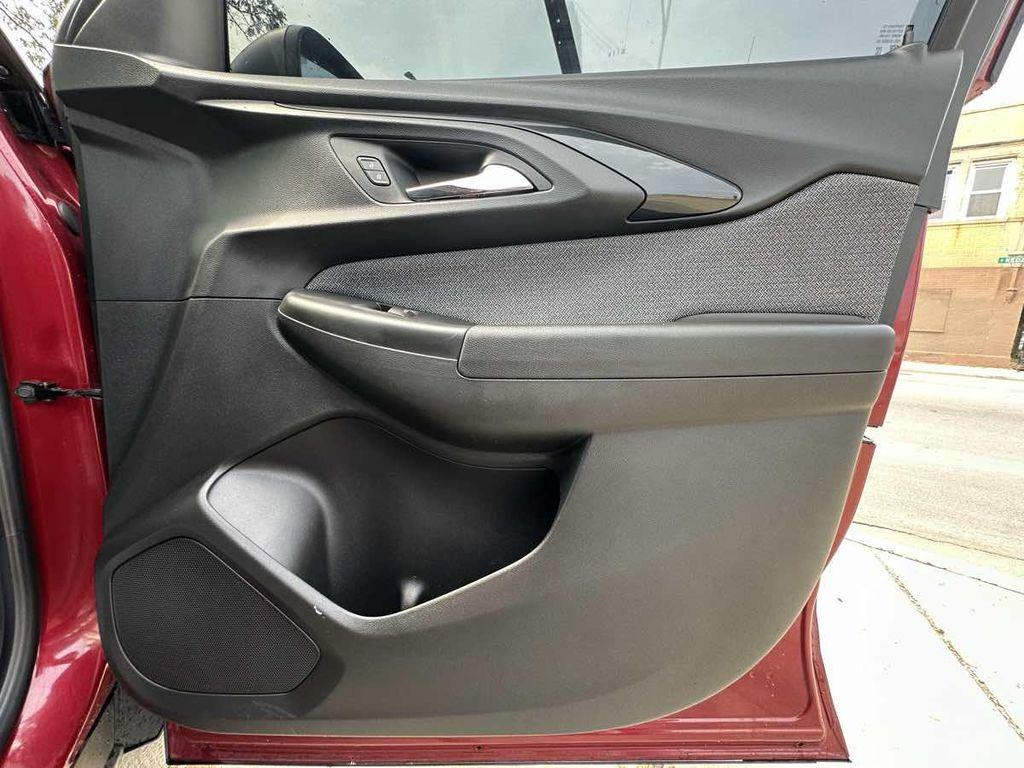 used 2021 Chevrolet TrailBlazer car, priced at $13,995