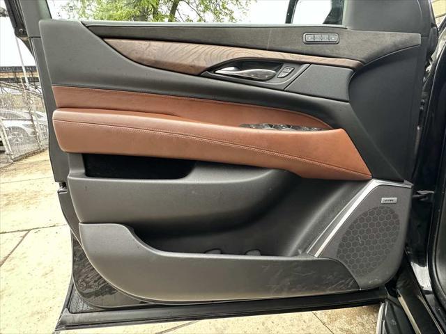 used 2019 Cadillac Escalade car, priced at $26,995