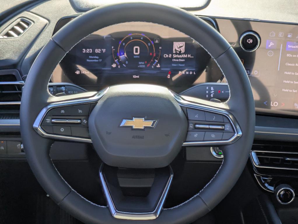 new 2026 Chevrolet Traverse car, priced at $42,120