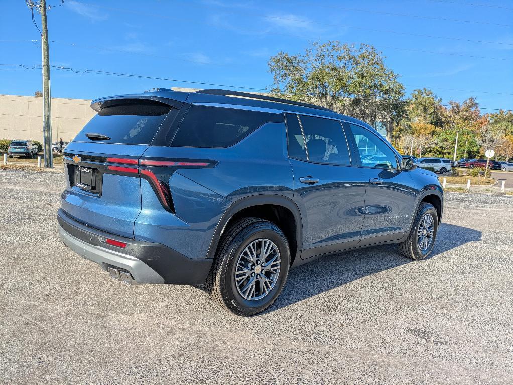 new 2026 Chevrolet Traverse car, priced at $42,120