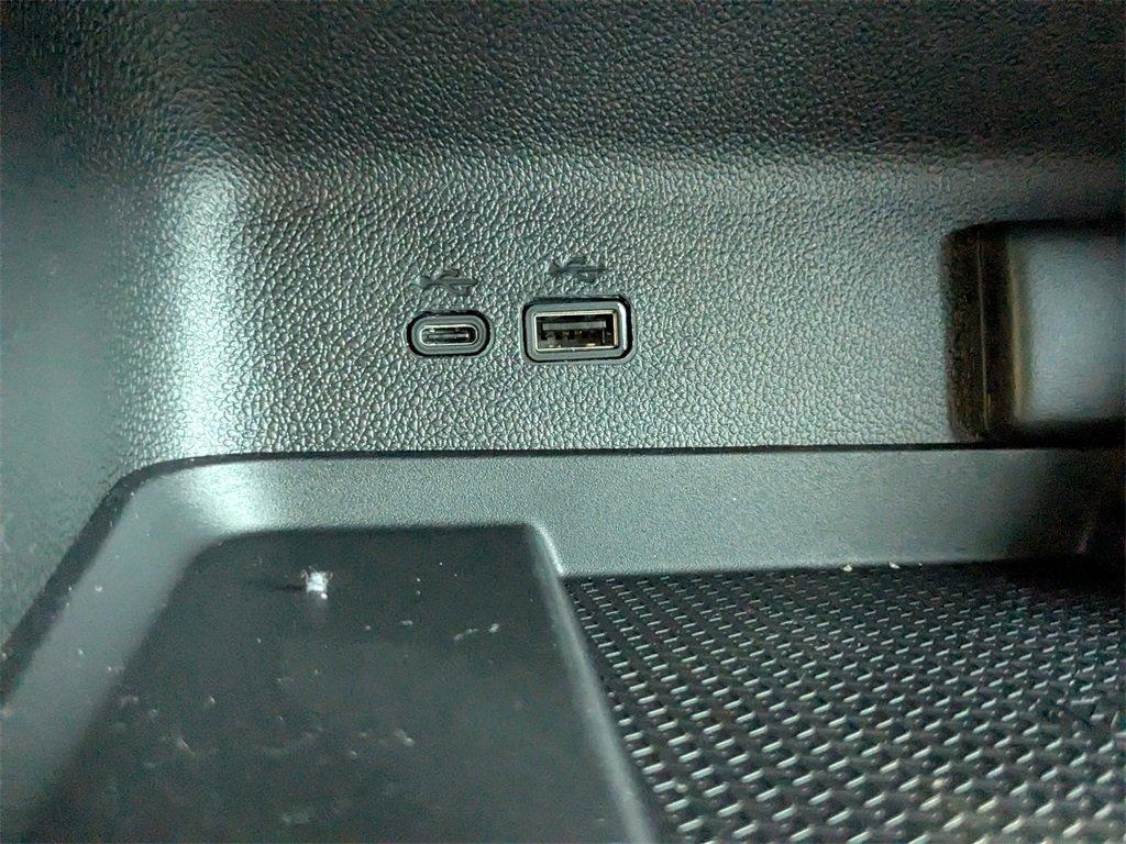 new 2026 Chevrolet Traverse car, priced at $57,420