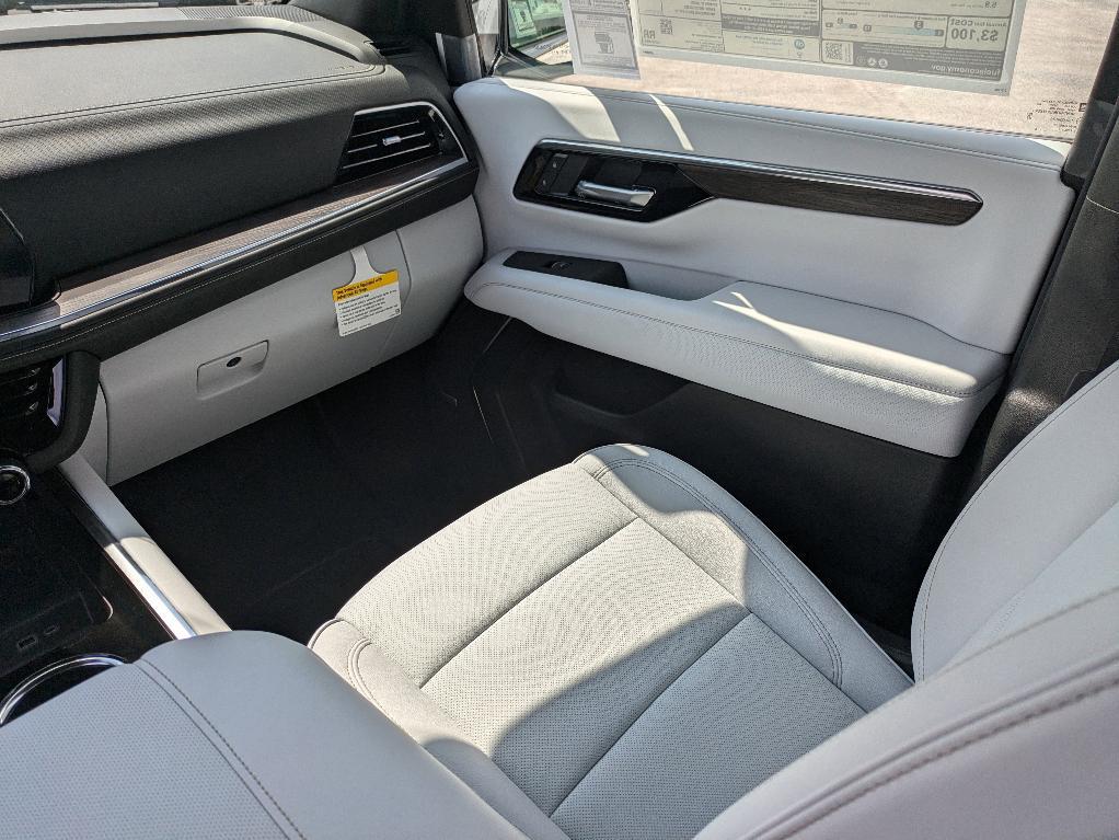 new 2025 Chevrolet Suburban car, priced at $80,310
