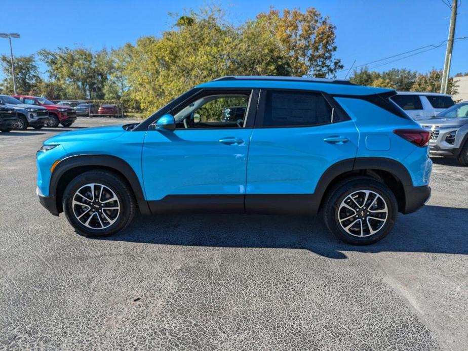 new 2025 Chevrolet TrailBlazer car, priced at $26,280