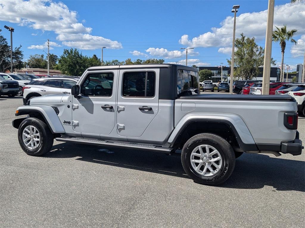 used 2023 Jeep Gladiator car, priced at $29,178