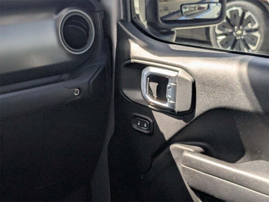 used 2023 Jeep Gladiator car, priced at $29,178