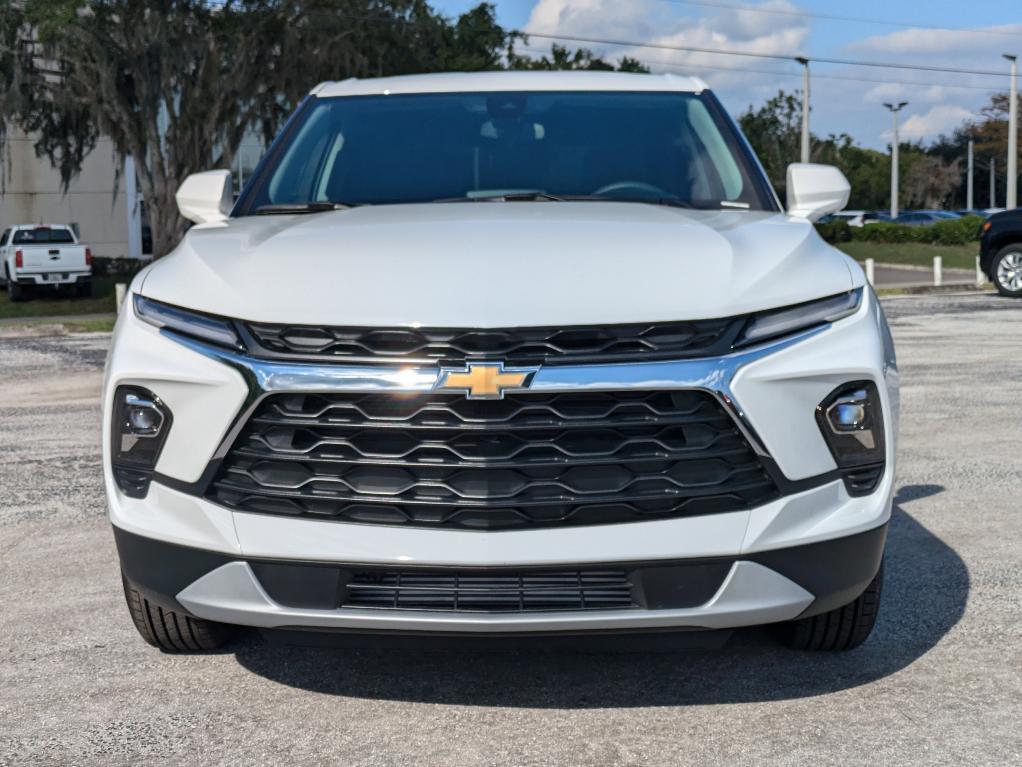 new 2025 Chevrolet Blazer car, priced at $34,180